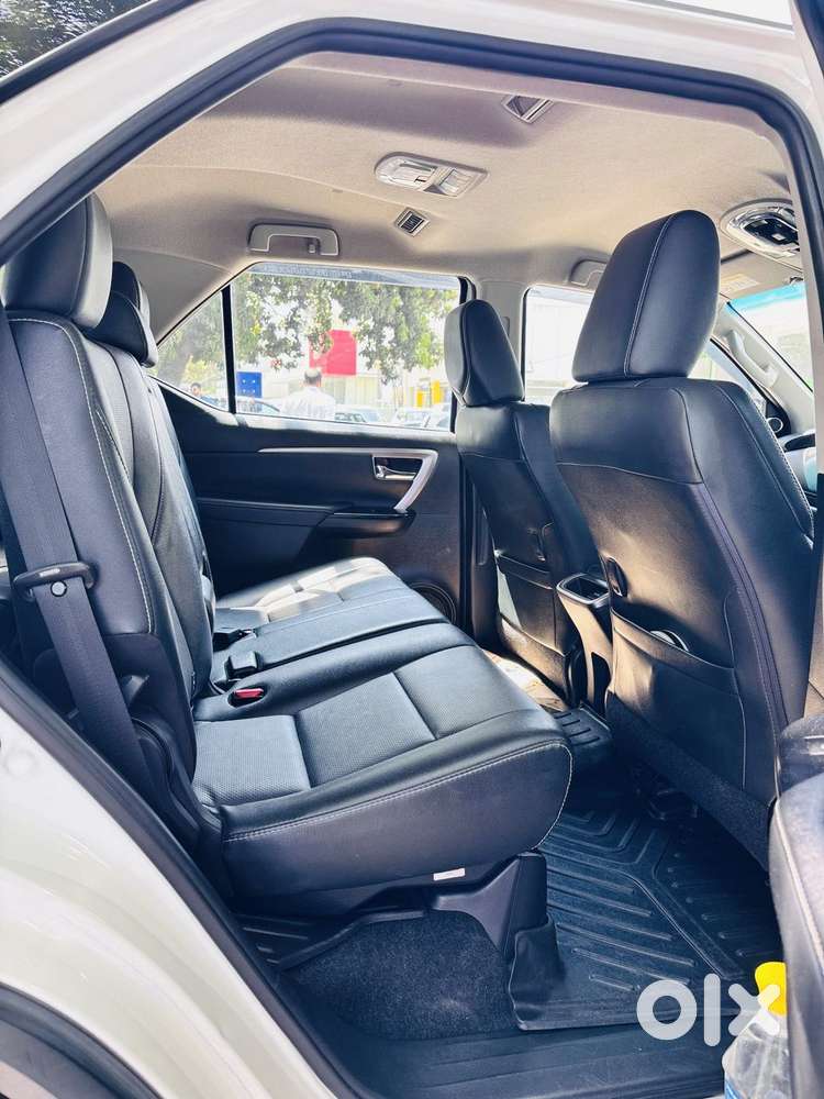 Toyota Fortuner 4x2 At 2.8 Diesel, 2022, Diesel