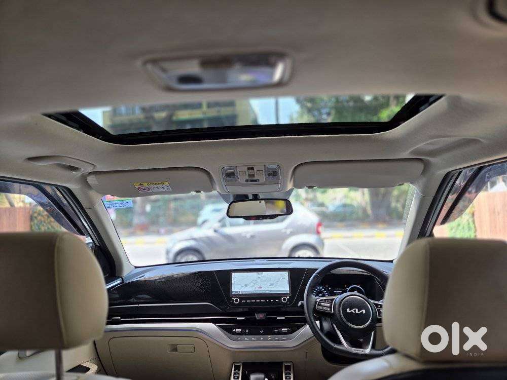 Kia Carens 1.5 Luxury Plus Turbo Dct 7 Str, 2024, Petrol