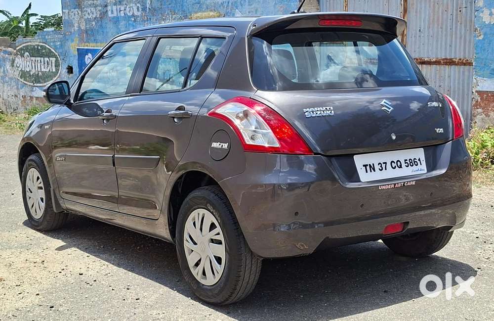 Maruti Suzuki Swift Vxi + Manual, 2016, Petrol