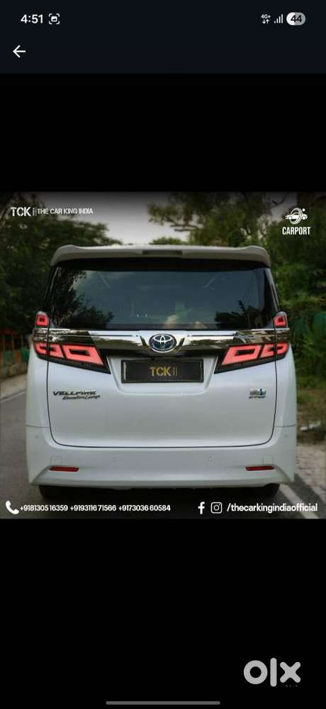 Toyota Vellfire 2.5 Executive Lounge, 2020, Petrol