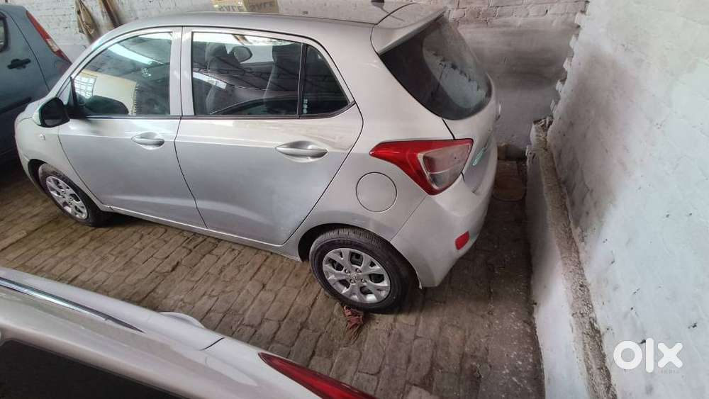 Hyundai Grand I10 Asta Automatic 1.2 Kappa Vtvt, 2014, Petrol