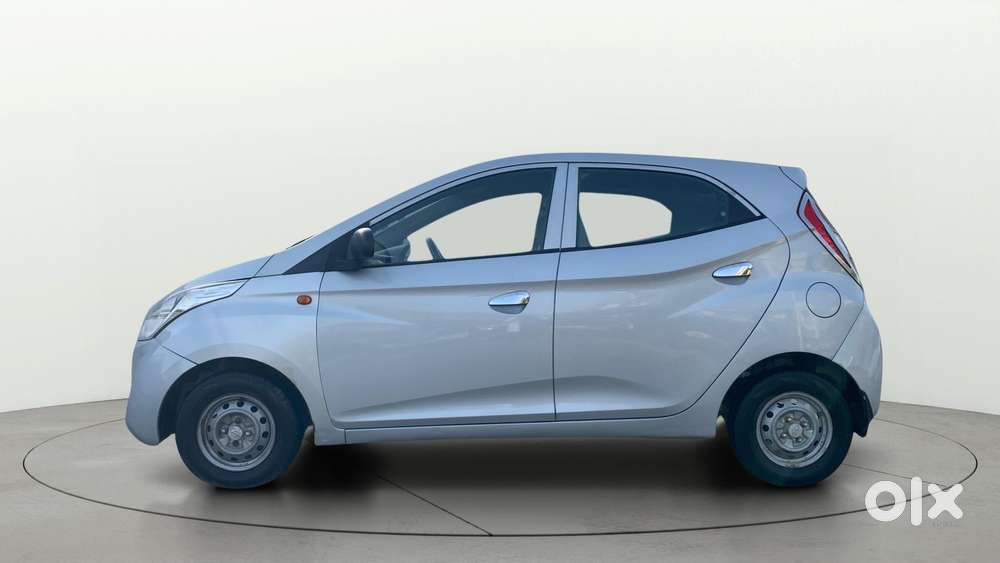 Hyundai Eon Era +, 2017, Petrol