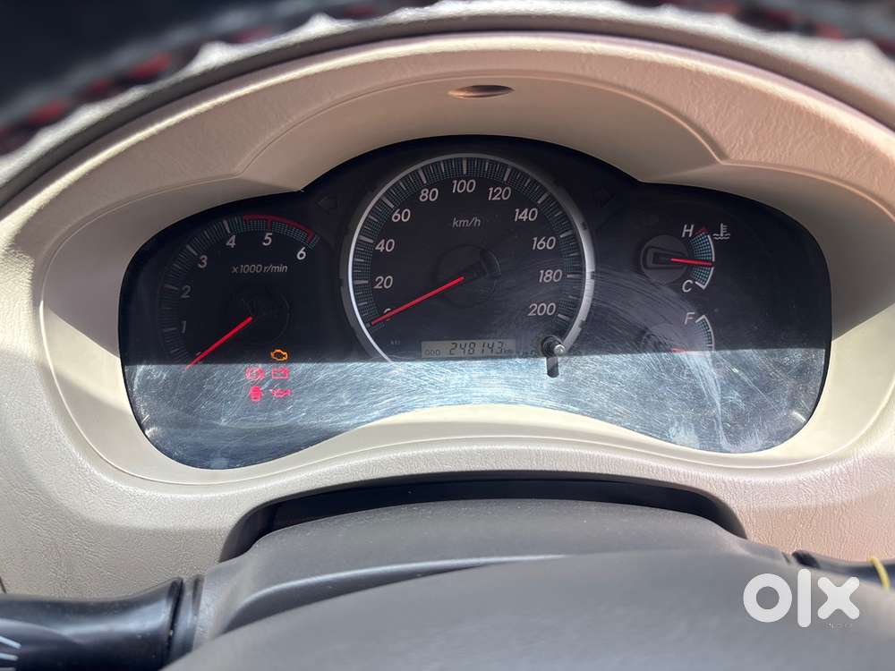 Toyota Innova Diesel 2014