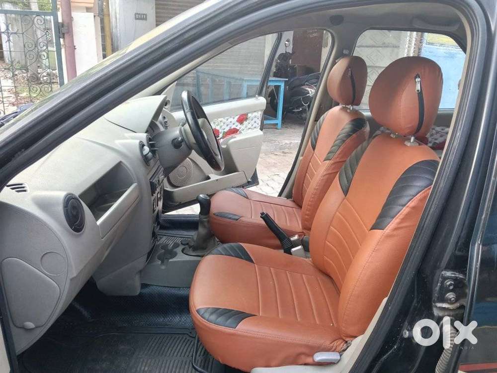 Mahindra Renault Logan, 2008, Petrol