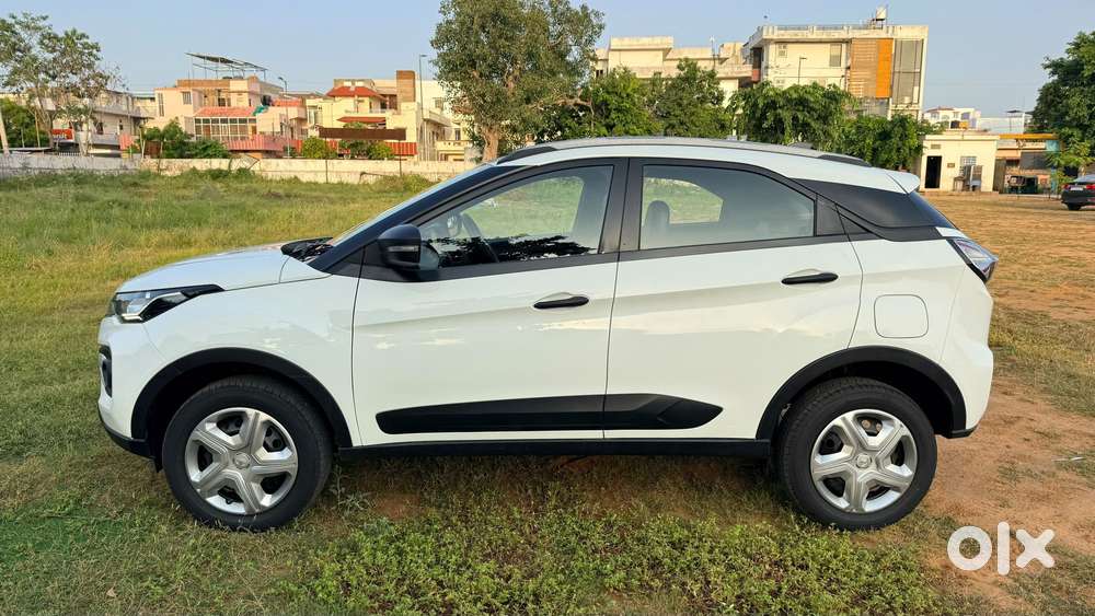 Tata Nexon 1.5 Revotorq Xz Plus (s), 2022, Diesel