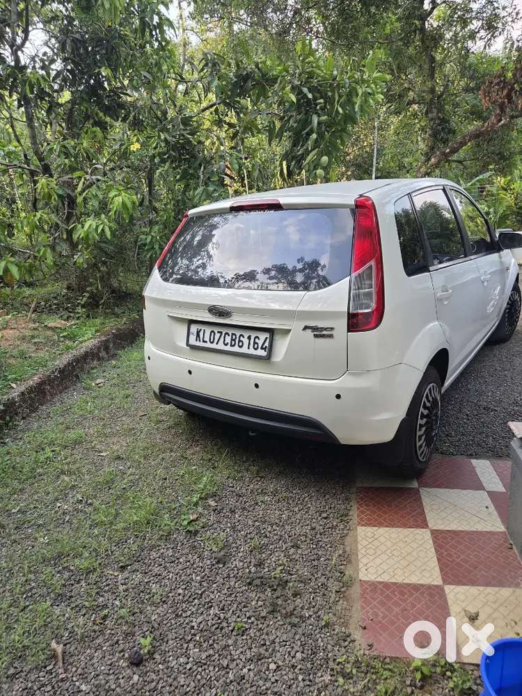 Ford Figo 2014 Diesel 68000 Km Driven Excellent