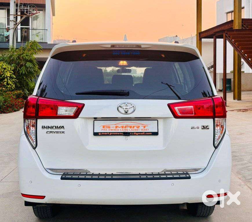 Toyota Innova Crysta 2.4 V 8 Str, 2021, Diesel