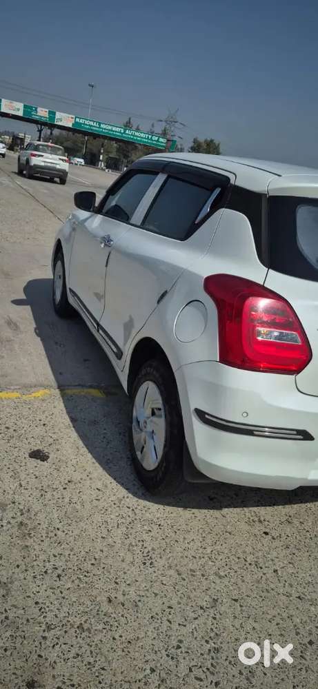 Maruti Suzuki Swift 2022 Petrol 56000 Km Driven