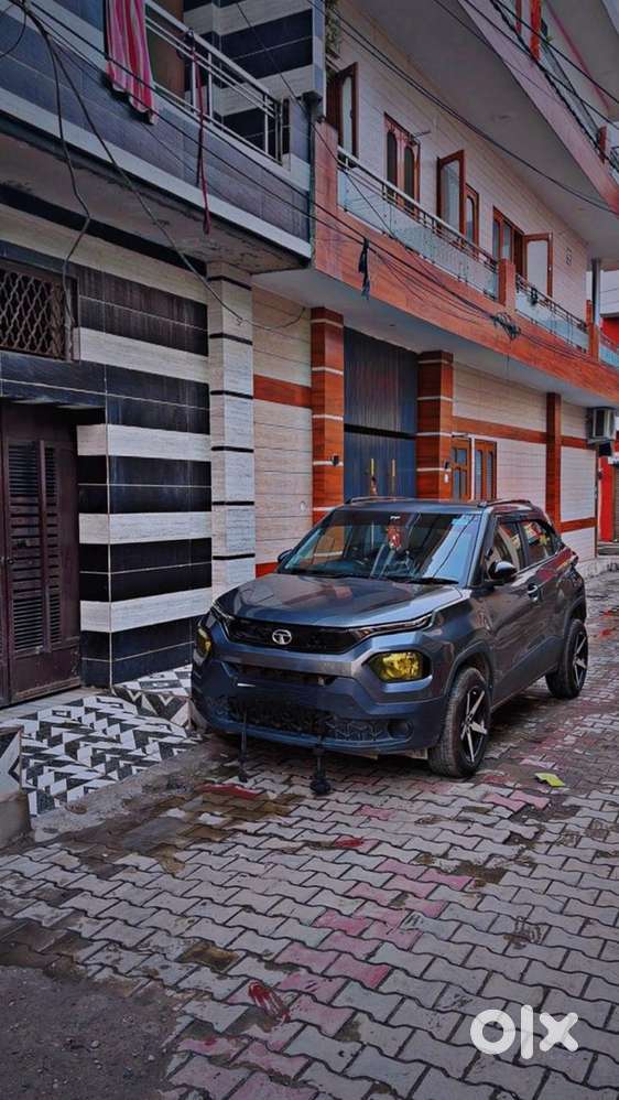 Tata Punch Petrol 2024