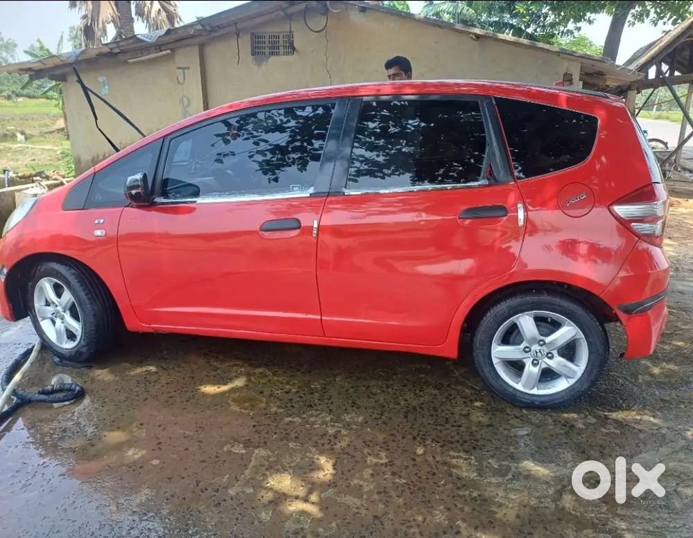 Honda Jazz 2011 Variant Select