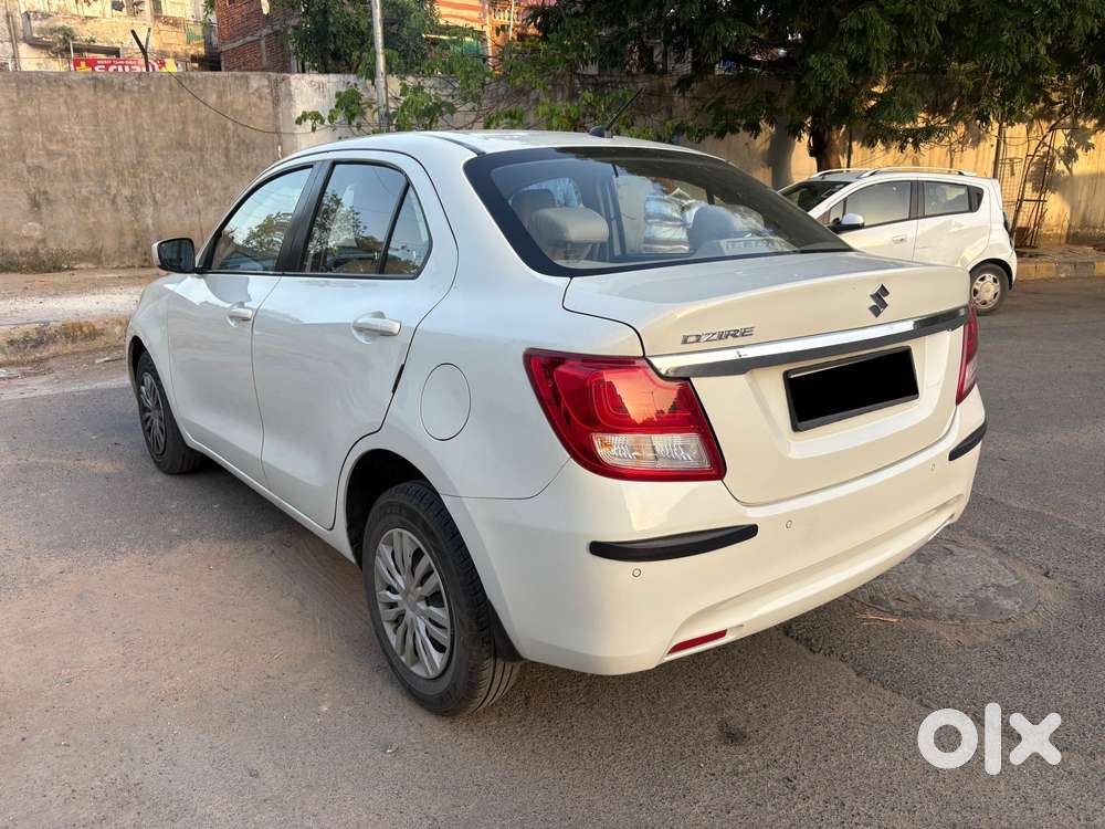 Maruti Suzuki Dzire 1.2 Vxi, 2021, Petrol