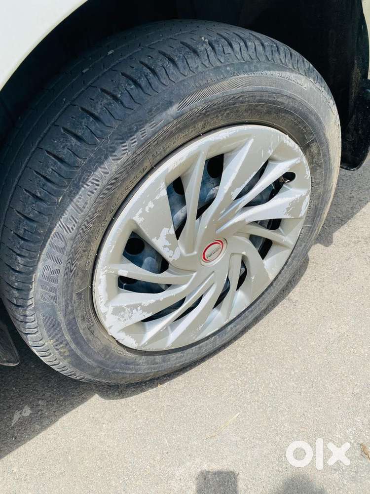 Maruti Suzuki Ertiga Vxi Abs Bs Iv, 2021, Petrol