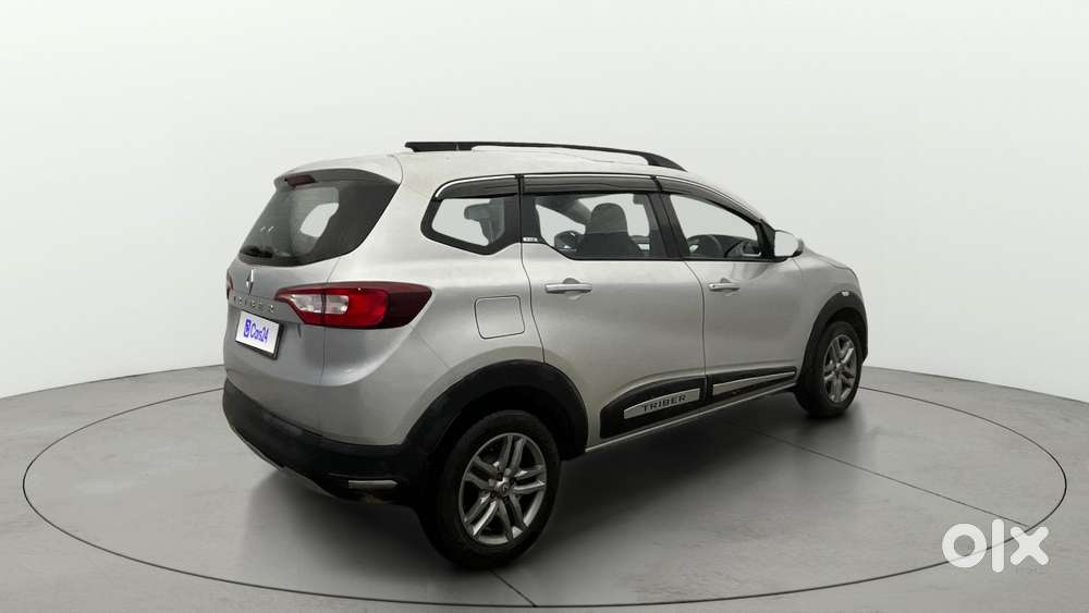 Renault Triber Rxz, 2020, Petrol