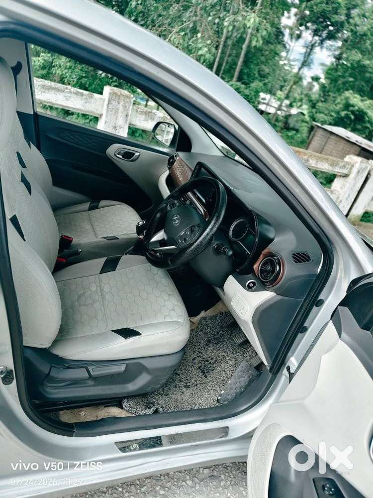 Hyundai Aura Sx (o) Manual, 2020, Petrol