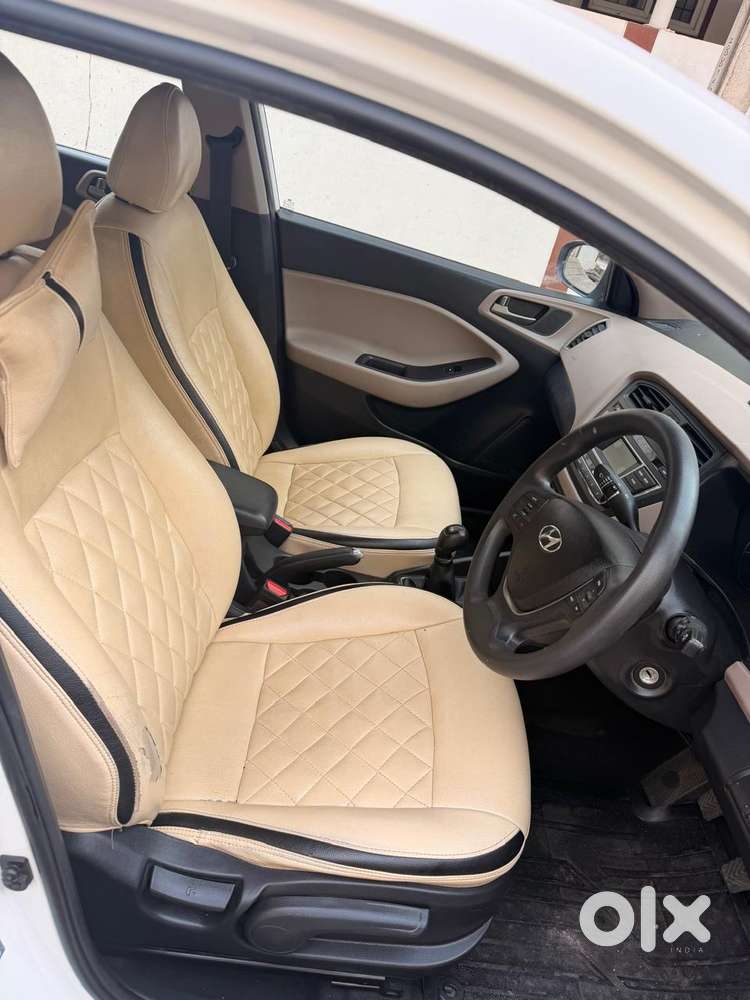 Hyundai I20 Sportz 1.2 Bs-iv, 2017, Petrol