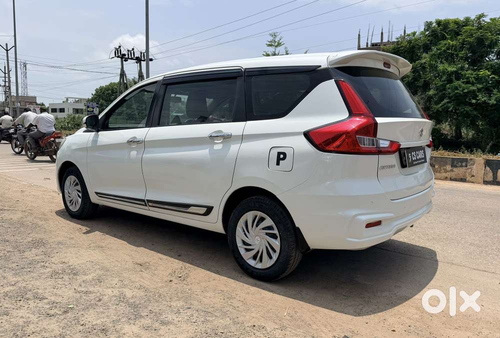 Maruti Suzuki Ertiga Vxi Shvs, 2021, Petrol