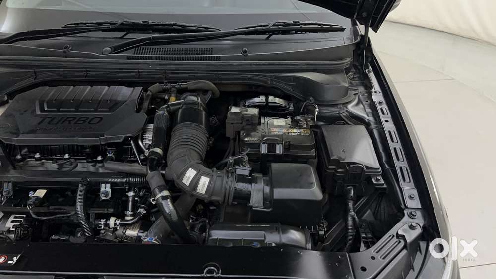 Hyundai Verna 1.5 Sx (o) Turbo Petrol Mt, 2024, Petrol