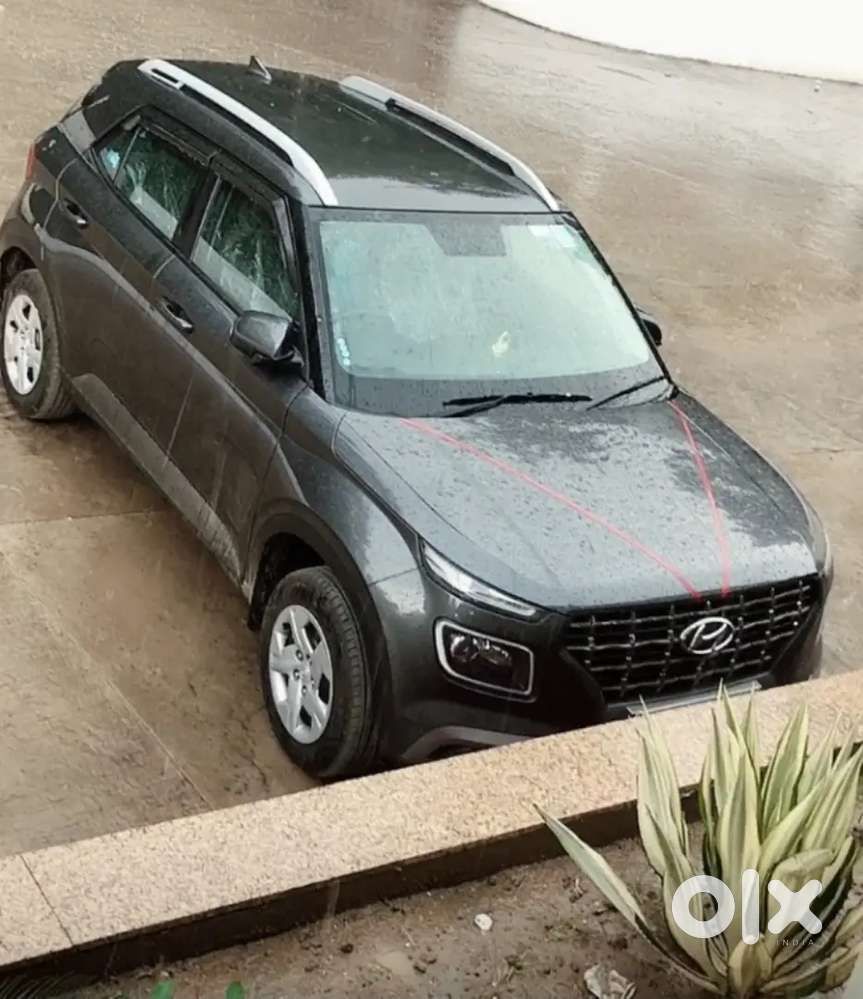 Hyundai New Venue 2021 Petrol 60000 Km Driven Hp No