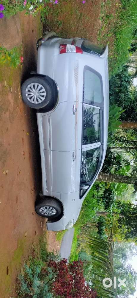 Toyota Innova 2014 Diesel 111500 Km Driven