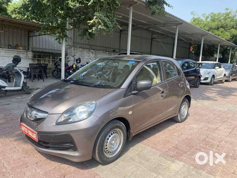 Honda Brio 1.2 E Mt, 2012, Petrol