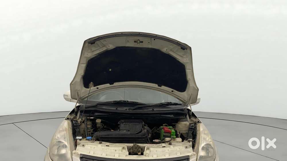 Maruti Suzuki Swift Dzire Vxi, 2012, Petrol