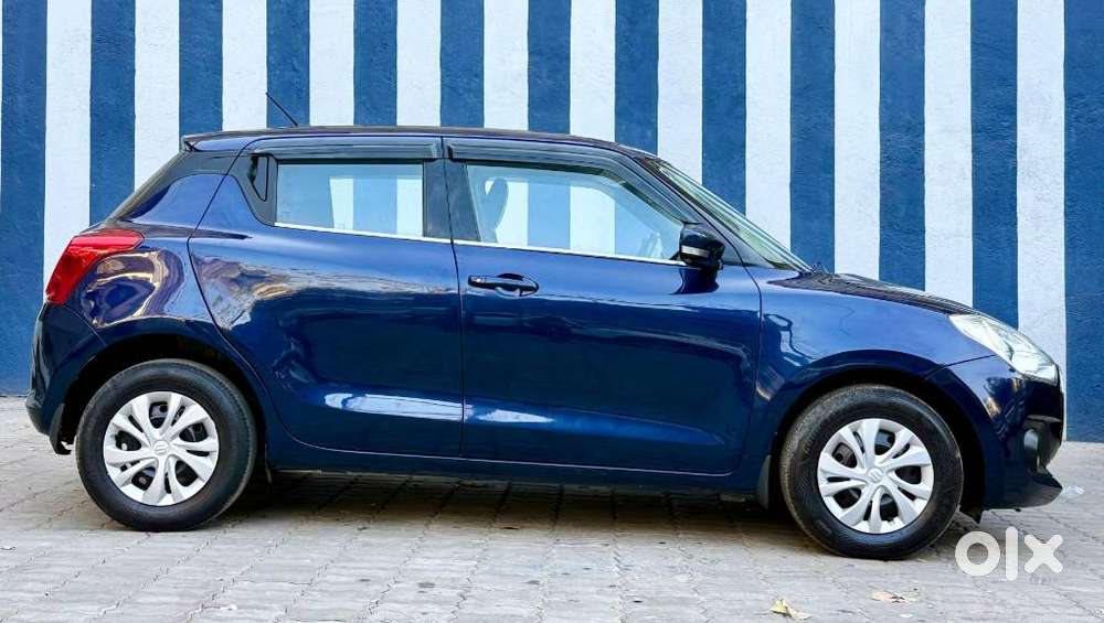 Maruti Suzuki Swift Vxi + Manual, 2018, Petrol