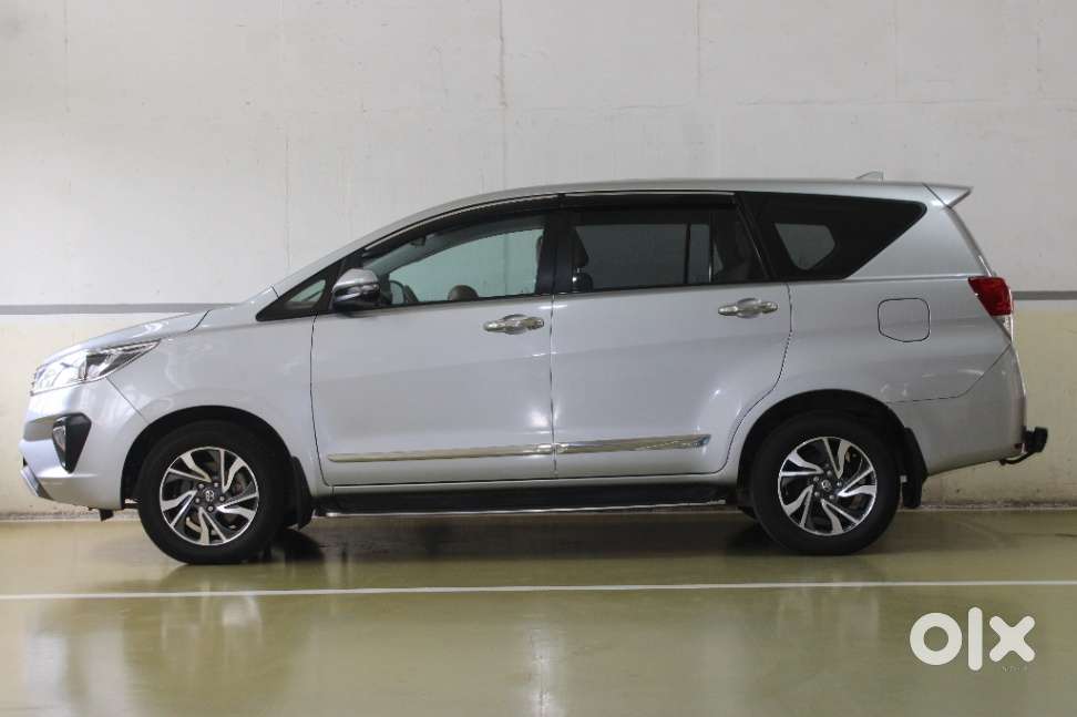 Toyota Innova Crysta 2.4 G Mt, 2021, Diesel