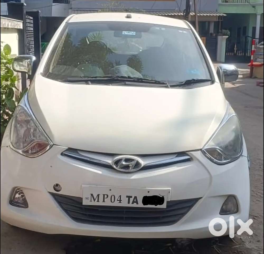 Hyundai Eon 2016 Petrol Well Maintained