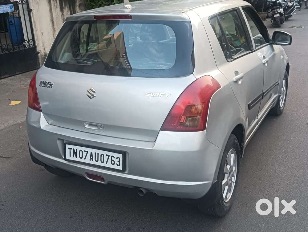 Maruti Suzuki Swift Vxi + Manual, 2006, Petrol