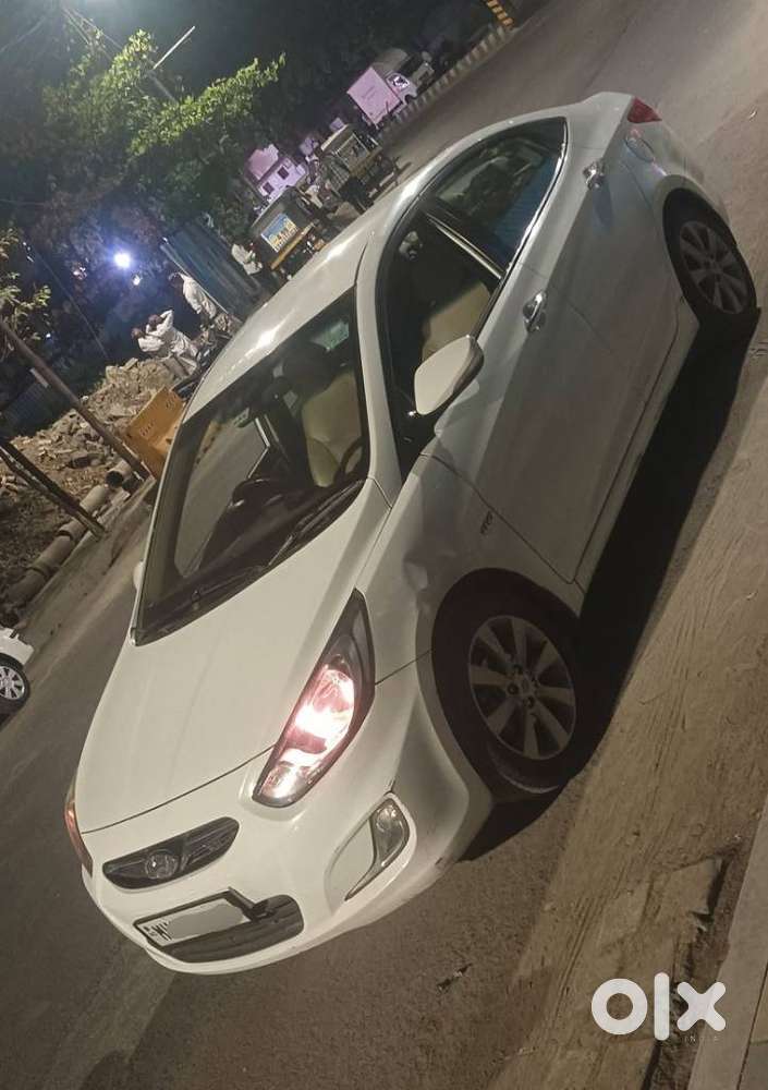 Hyundai Verna 2011-2014 1.6 Sx Vtvt (o), 2013, Petrol