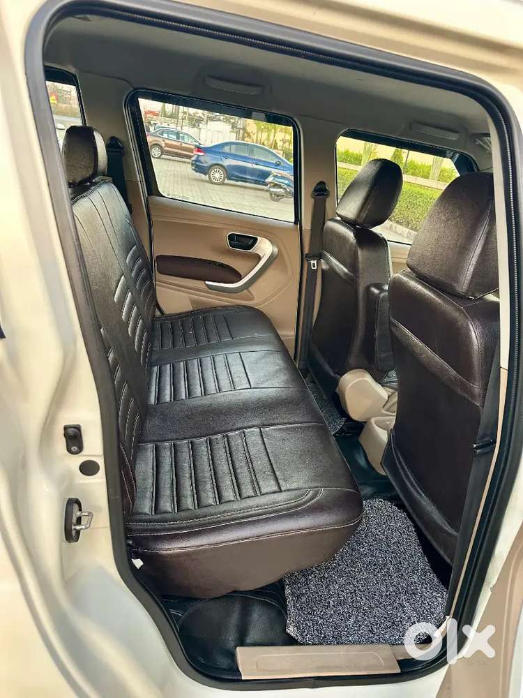 Mahindra Tuv 300 2019 Diesel 55392 Km Driven
