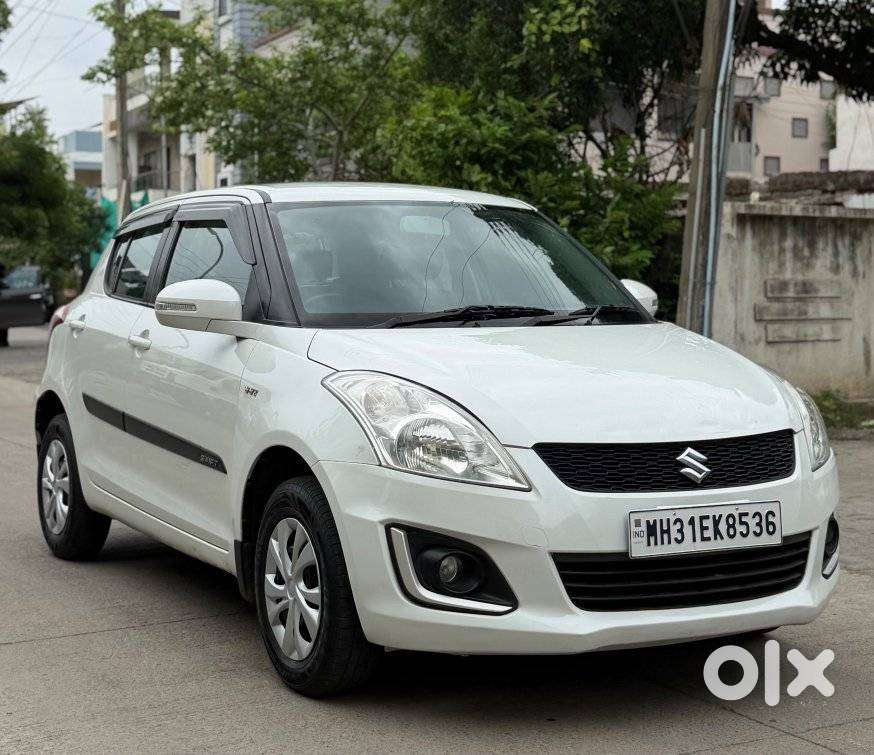 Maruti Suzuki Swift Vxi With Abs, 2015, Petrol