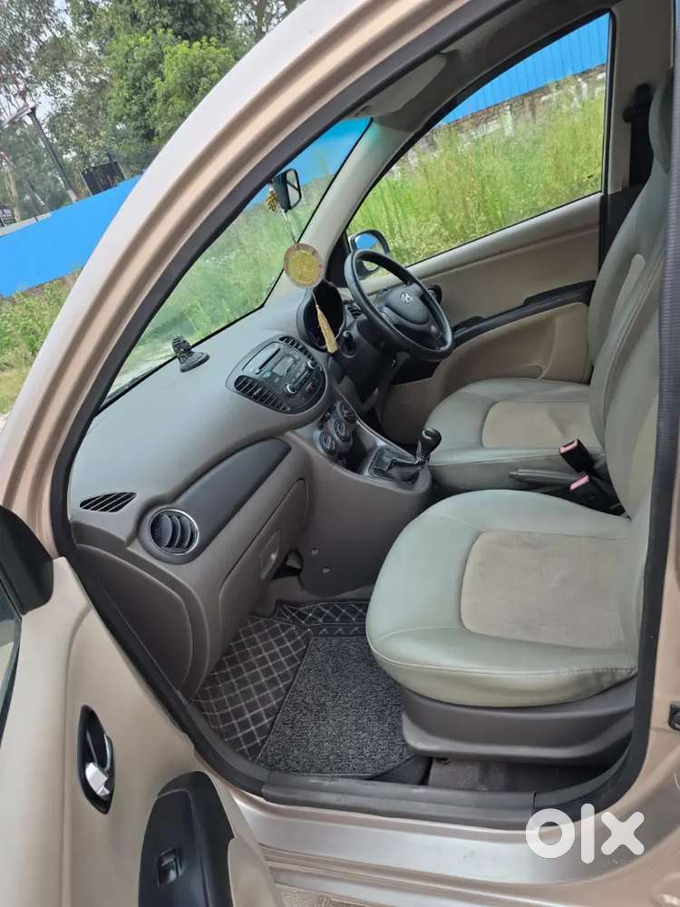 Hyundai I10 Kappa Magna 2011 Petrol Second-owner Car