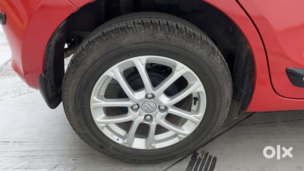 Maruti Suzuki Swift 1.3 Zxi, 2023, Petrol