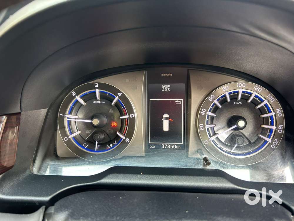 Toyota Innova Crysta 2.4 Vx Mt, 2019, Diesel