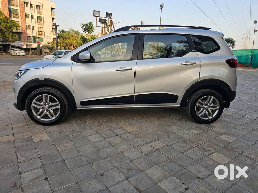 Renault Triber Rxz, 2019, Petrol