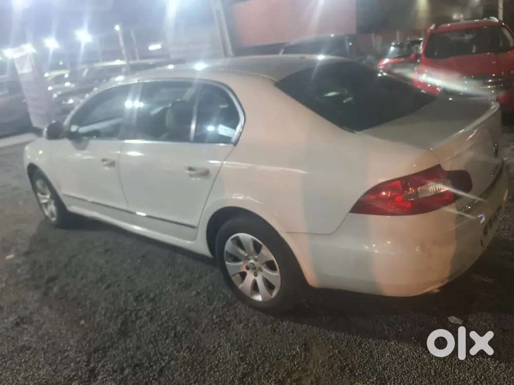 Skoda Superb 2012 Diesel 162583 Km Driven