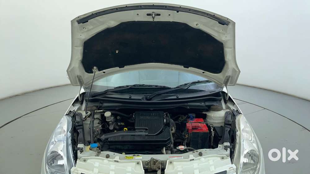 Maruti Suzuki Swift Vvt Vxi, 2016, Petrol
