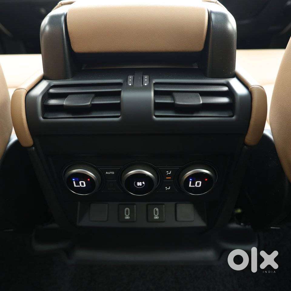 Land Rover Defender, 2026, Petrol