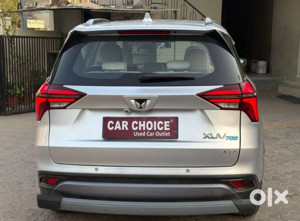 Mahindra Xuv700 Ax7l 6 Str At, 2023, Petrol