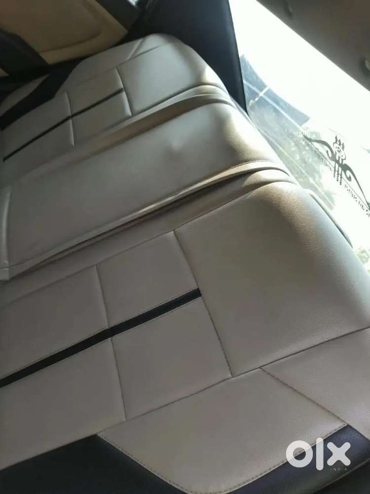 Hyundai Fluidic Verna 2012