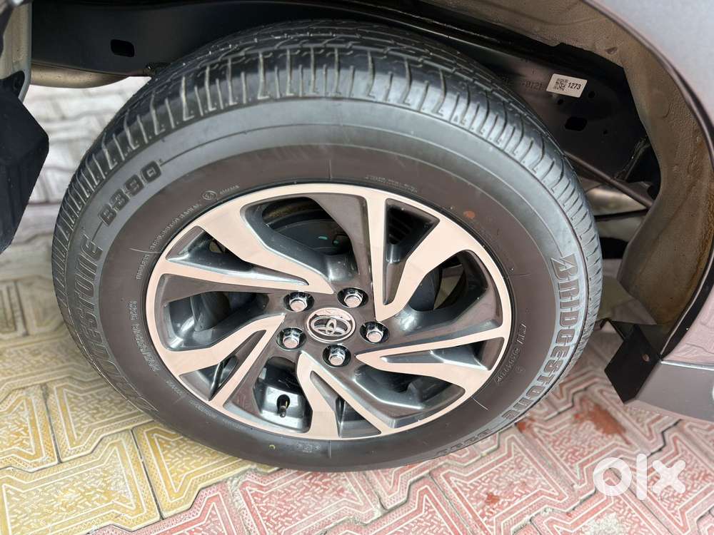 Toyota Innova Crysta 2.4 V 8 Str, 2021, Diesel