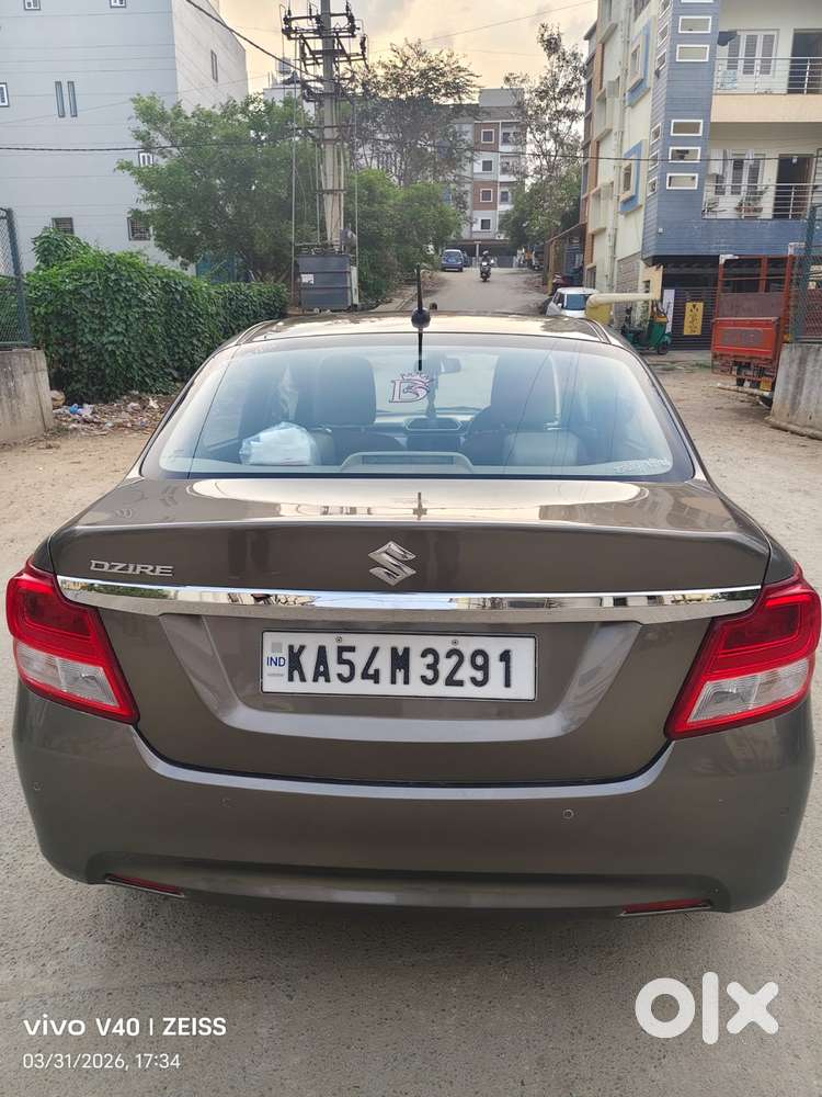 Maruti Suzuki Swift Dzire 1.3 Vxi, 2022, Petrol