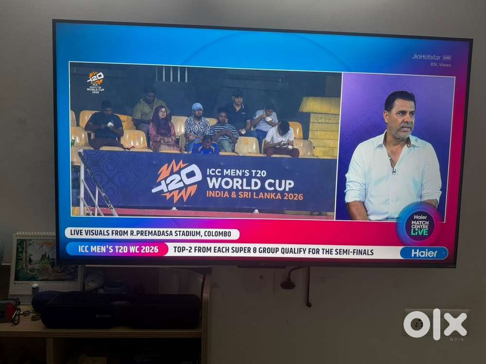 TV with Speaker