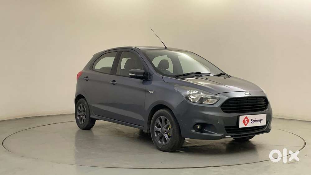 Ford Figo 1.2p Trend Mt, 2015, Petrol