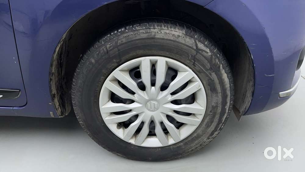 Maruti Suzuki Dzire 1.2 Vxi Amt, 2019, Petrol