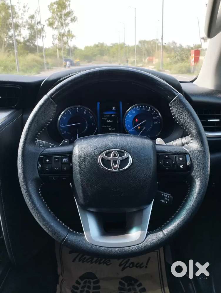 Toyota Fortuner 4x2 At 2.7 Petrol, 2025, Petrol