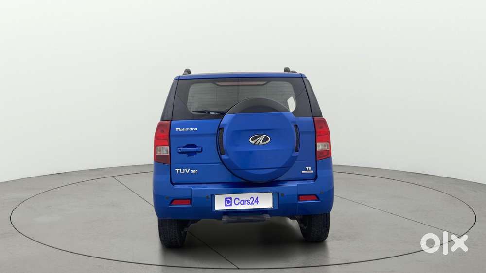 Mahindra Tuv 300 T8 Amt, 2015, Diesel