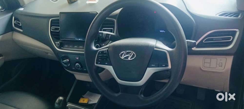 Hyundai Verna 1.5 Sx Petrol Mt, 2022, Petrol