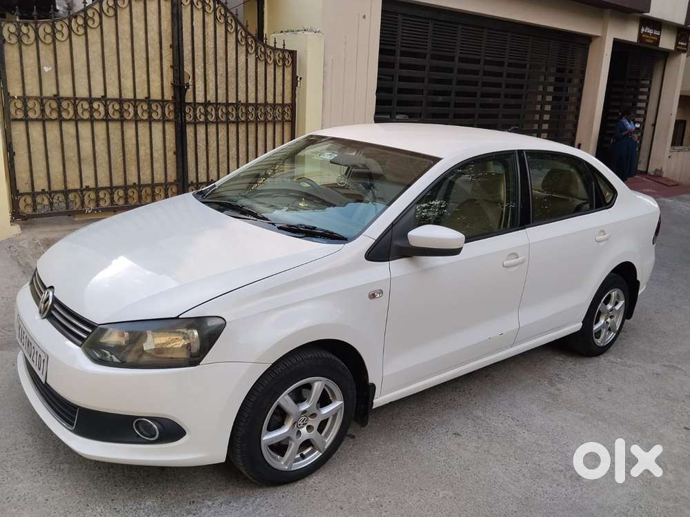 Volkswagen Vento 2012 petrol